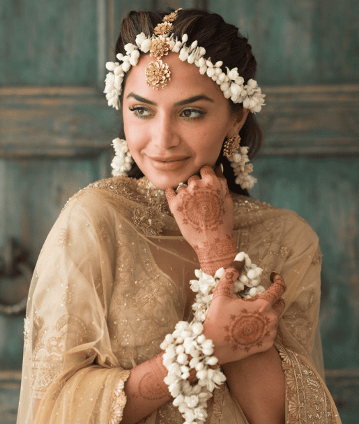 Sheena Bajaj’s Bold Haldi Floral Jewellery