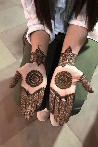 Circular Motif Mehndi Design